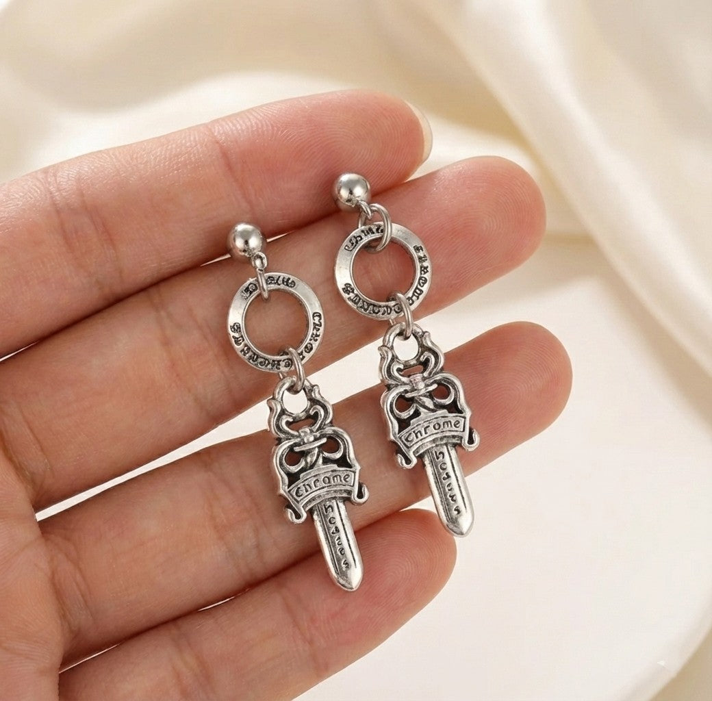 Selene earring